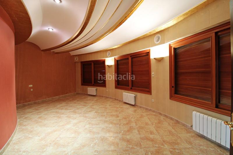 Foto 6439630c-624b-4b61-8fe0-ce04a2002450. Chalet mit parking in Alzabares Elche / Elx