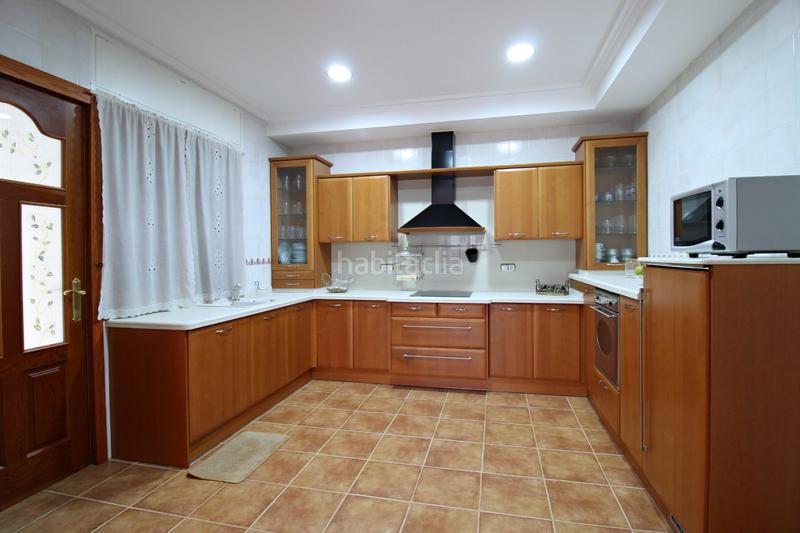 Foto f6b929b5-1793-4c1a-b75c-5e60db97b724. Chalet mit parking in Alzabares Elche / Elx