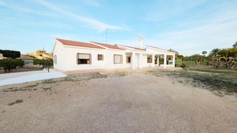 Foto eb950050-eb8e-4e3c-ad19-686223f1420f. Chalet con piscina in Alzabares Elche / Elx