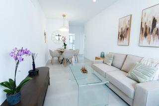 Piso  Calle fernando guanarteme. Promoción de 9 viviendas tipo estudio y 2 dormitorios
