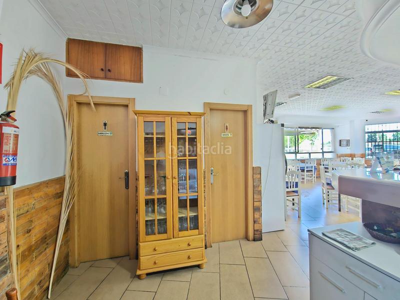 Foto 78b720d5-2619-49b0-a8e6-5686150584f1. Alquiler local comercial en avenida del puerto 17 traspaso de restaurante en pleno funcionamiento en la zona puerto en Cullera