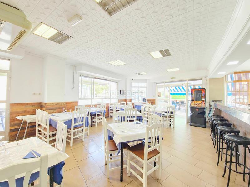 Foto 80649690-d241-4bf7-a4e4-4d41a688c51a. Alquiler local comercial en avenida del puerto 17 traspaso de restaurante en pleno funcionamiento en la zona puerto en Cullera