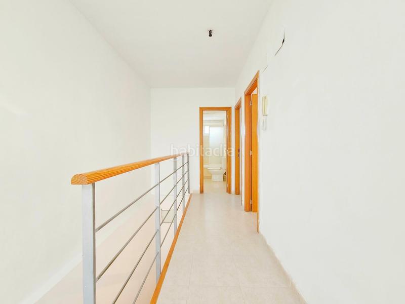 Foto 58bb0d76-6f3f-441d-b5ac-c32f669e2a8c. Casa adossada a llauri 7 a Bulevar del Xúquer Cullera