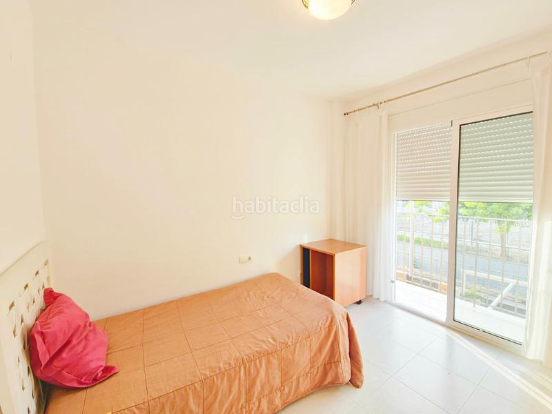 Foto 6d5701c0-26cc-4552-b01a-b4e9163ce2fb. Casa adossada a llauri 7 a Bulevar del Xúquer Cullera