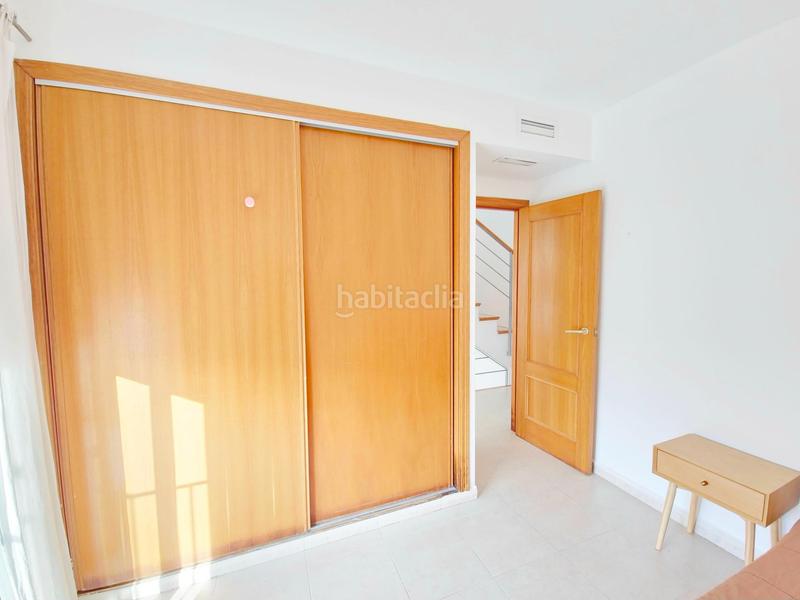 Foto d38c93f5-786f-4ed2-a996-578598356e2a. Casa adossada a llauri 7 a Bulevar del Xúquer Cullera