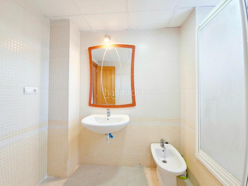 Foto f2799d9a-877b-47b8-8821-34a41f9349fd. Casa adossada a llauri 7 a Bulevar del Xúquer Cullera