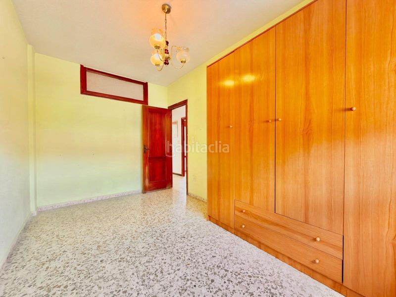 Foto 45665a49-7d4a-4dec-945d-12dabee9c9c0. Casa amb aparcament a San Miguel Armilla