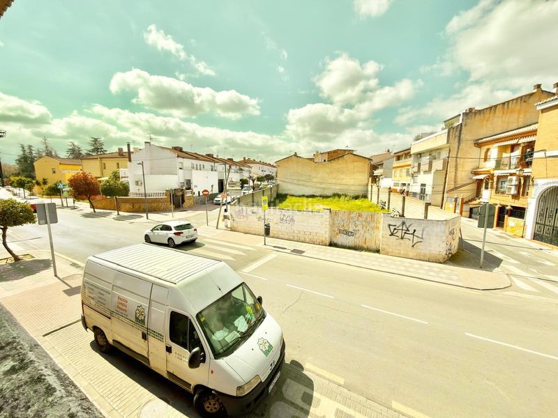 Foto 4b39a62c-4759-405e-ab83-52d07baee5b1. Casa amb aparcament a San Miguel Armilla