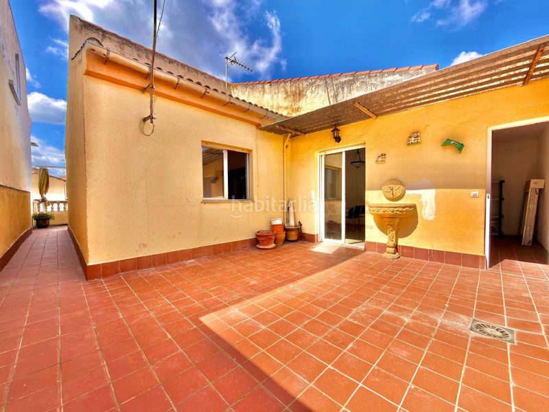 Foto b5839a23-286f-453c-adda-f694f281bd39. Casa amb aparcament a San Miguel Armilla