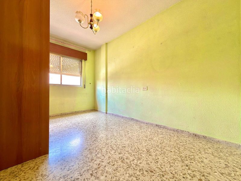 Foto f73f40ee-ad18-4fb9-9b58-6f9ca641cb62. Casa amb aparcament a San Miguel Armilla