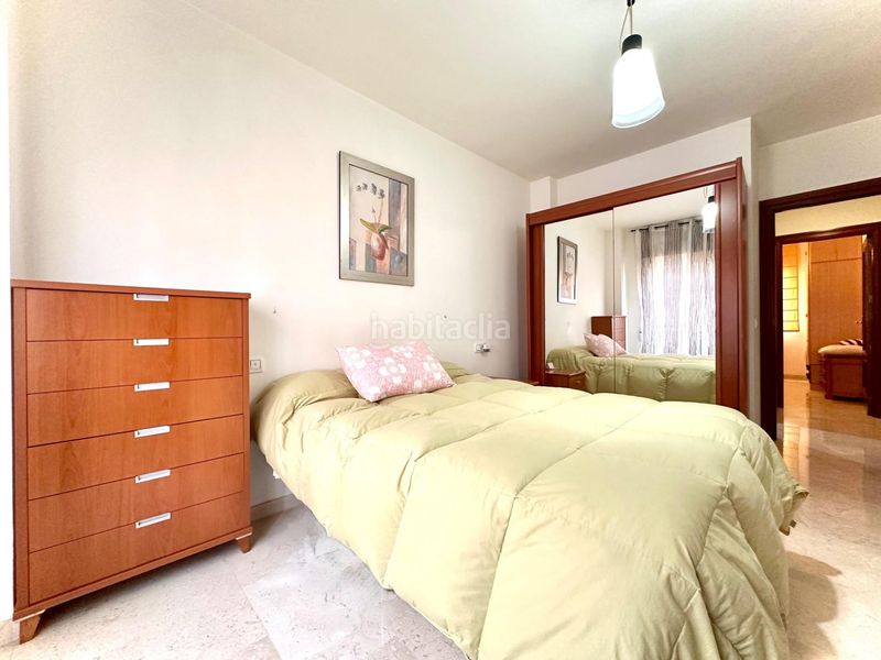 Foto f0673adc-6a61-4e1f-8bc3-2cc6a202b7e7. Pis a Maracena