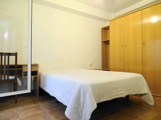 Etagenwohnung  Calle paz. Dos pisos en uno en el centro de granada