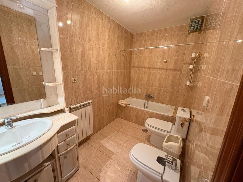 Foto 8c854f6d-323d-44ff-99d1-92e927f74612. Location appartement avec chauffage dans Centro - Sagrario Granada