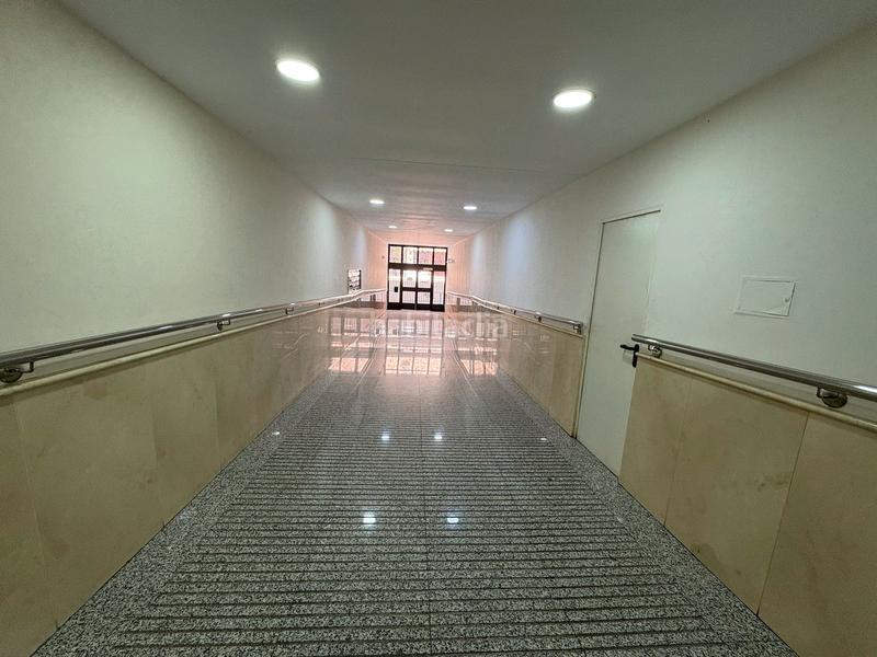 Foto 72a7fdb4-37cb-40c4-ae3f-798e56f8d060. Miete etagenwohnung mit heizung in Centro - Sagrario Granada