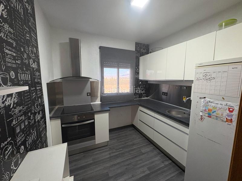 Foto 14dc32fb-212d-4585-a542-0cd8c9d66bfa. Haus mit parking pool in Polideportivo Alhendín