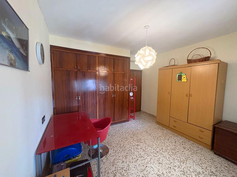 Foto 417e6099-f739-47c7-aabb-3b2f8d3592bc. Haus mit parking pool in Polideportivo Alhendín