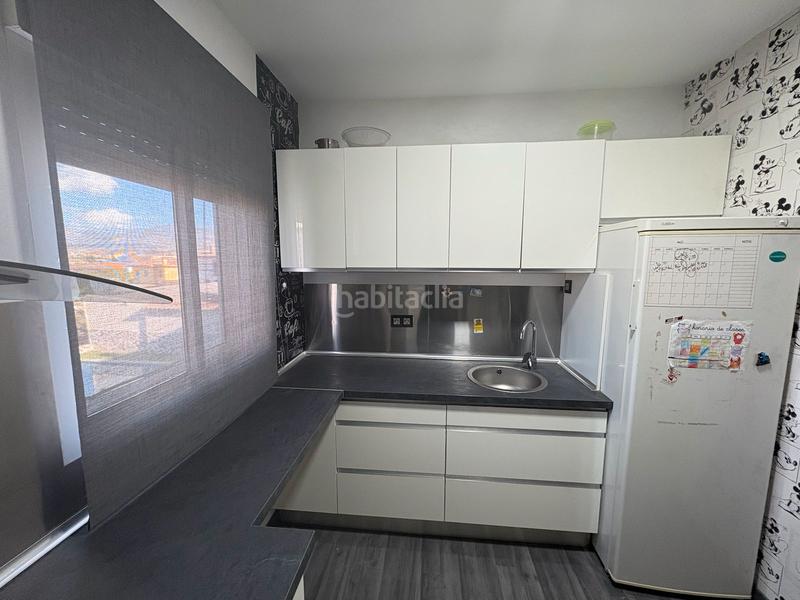 Foto 4a4e0633-ccf0-4bfe-b972-84b1e9b5306d. Haus mit parking pool in Polideportivo Alhendín