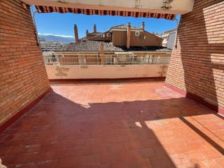 Attique  Calle infanta beatriz. Ático en pleno centro de granada.