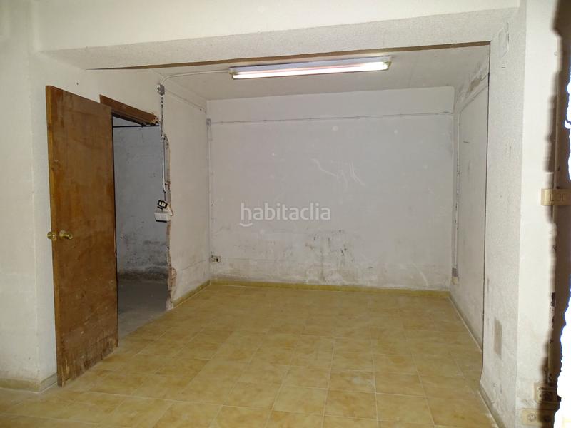 Foto 45ef4bc0-91b7-4d6a-9554-9a19a29feca6. Alquiler local comercial local multinivel en calle obispo hurtado () en Granada