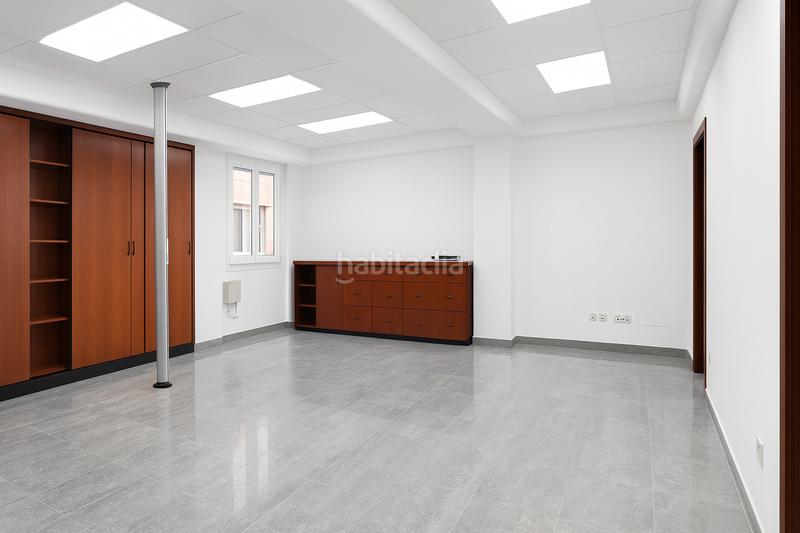 Foto e6ca42db-8f7b-496e-b771-726c281574f9. Miete büro in Centro - Ayuntamiento Santander