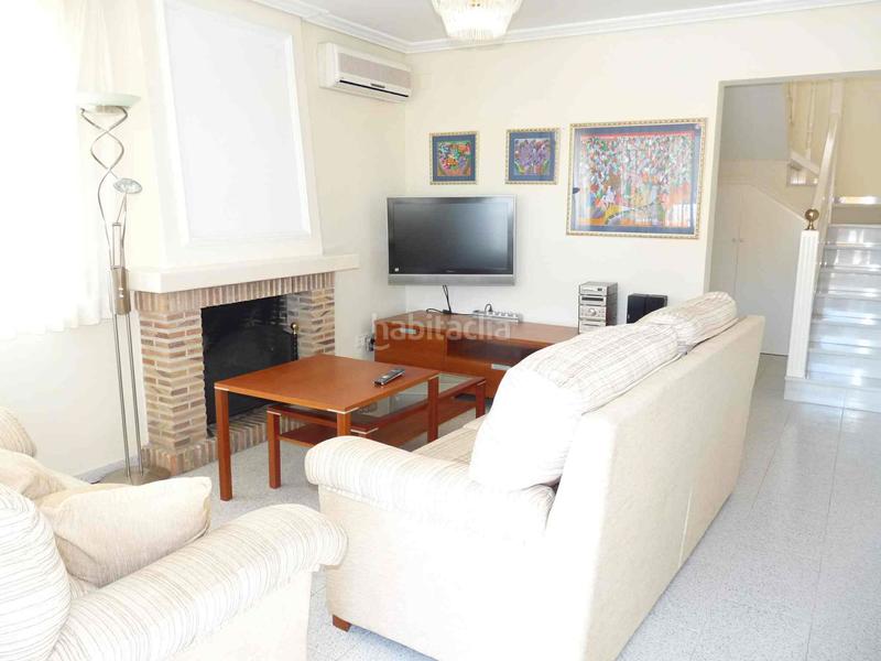 Foto db02e94f-e279-49f5-b4a6-c6ddb0d19d0f. Alquiler chalet villa en santa lucía zona montgo en Dénia