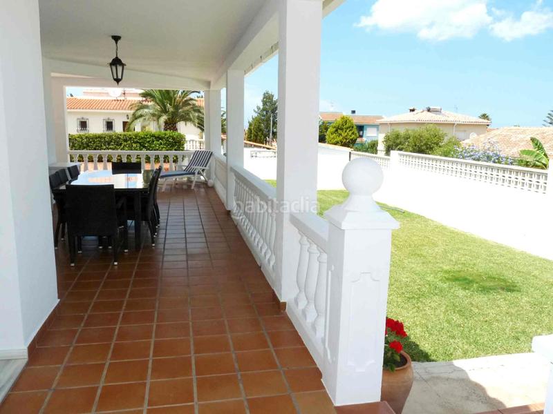 Foto 2cd64170-8fb2-4758-9ed0-a1b9afb35db3. Rent chalet with fireplace parking pool in El Montgó Dénia