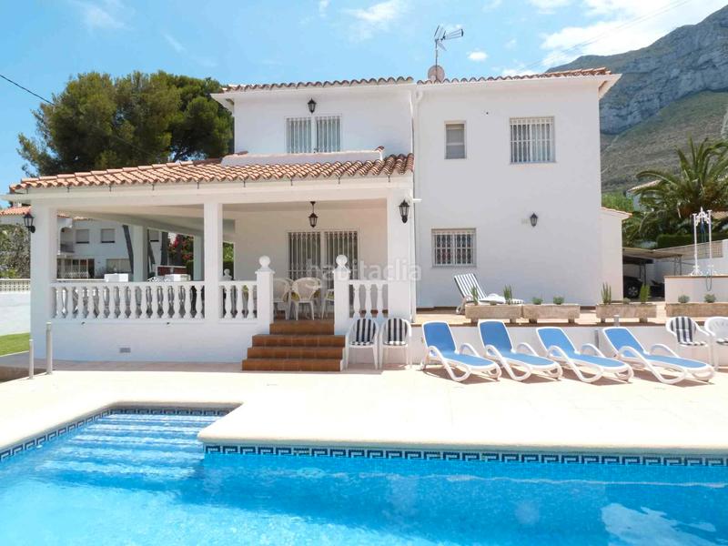 Foto b8ad99c6-eb17-4e7f-ba89-49abe12c7e8a. Rent chalet with fireplace parking pool in El Montgó Dénia