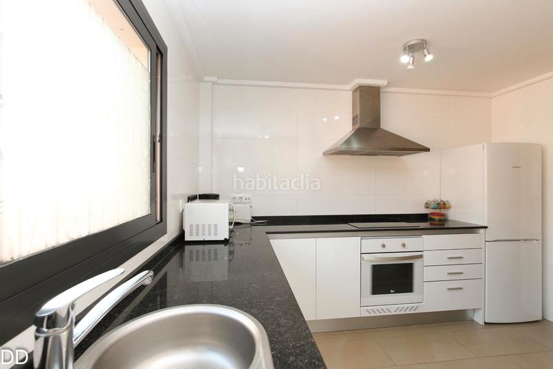 Foto 0c2fad92-ea64-4f50-b6d3-8de54862594d. Alquiler apartamento atico jardines en Les Bassetes - El Marjal Dénia
