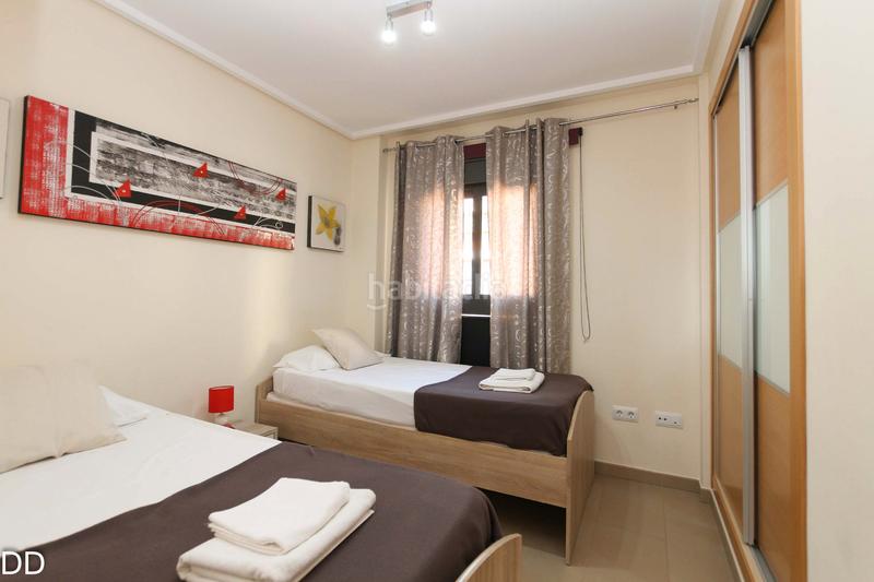Foto 73257893-8757-452b-804a-9c64e3eae442. Alquiler apartamento atico jardines en Les Bassetes - El Marjal Dénia