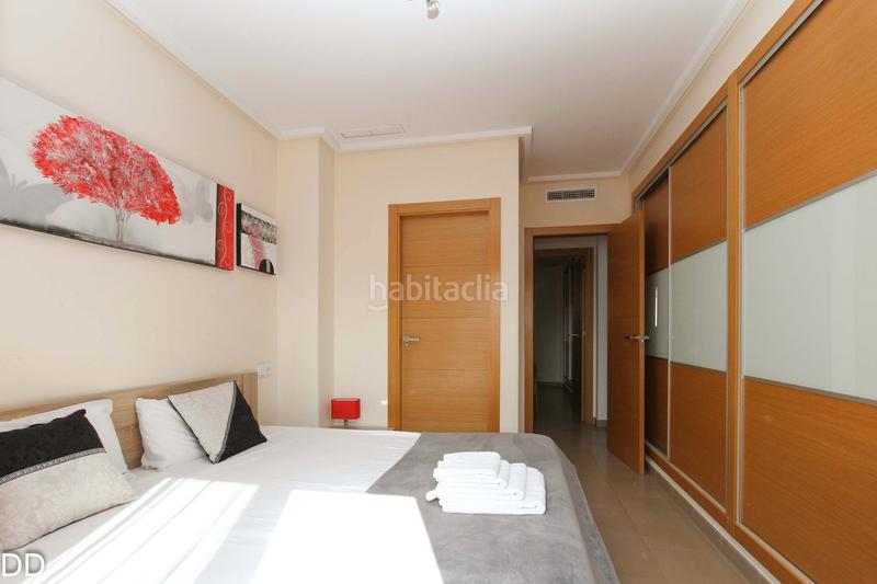 Foto 761ab87d-5f55-471d-ba22-261e5381b14c. Alquiler apartamento atico jardines en Les Bassetes - El Marjal Dénia