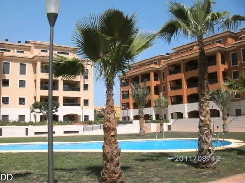 Foto c7bba84d-6ec0-4413-9c27-7273901079f8. Alquiler apartamento atico jardines en Les Bassetes - El Marjal Dénia
