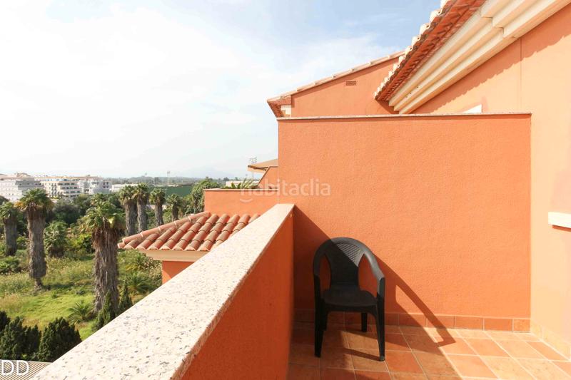 Foto dc52f32b-65f4-48c6-a782-796e9c692d80. Alquiler apartamento atico jardines en Les Bassetes - El Marjal Dénia
