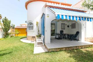 Lloguer Casa a Carrer góndola 9. Chalet en las marinas cerca del centro de denia