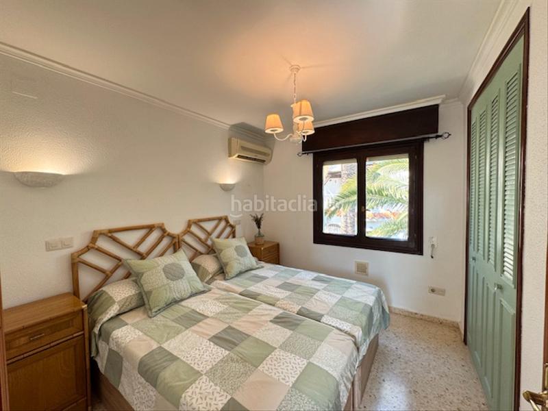 Foto 15f77282-8b84-4573-8cb9-f06d35ac55b7. Location maison jumelée avec cheminée piscine dans Las Rotas / Les Rotes Dénia