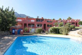 Reihenhaus in El Montgó. Bungalow adosado en urbanización parque de la florida