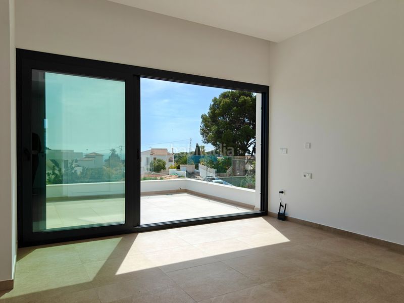 Foto 44825604-2930-4d60-90fa-ddc93bbd3140. Chalet dans carrer del pi 9 dans La Fustera Benissa