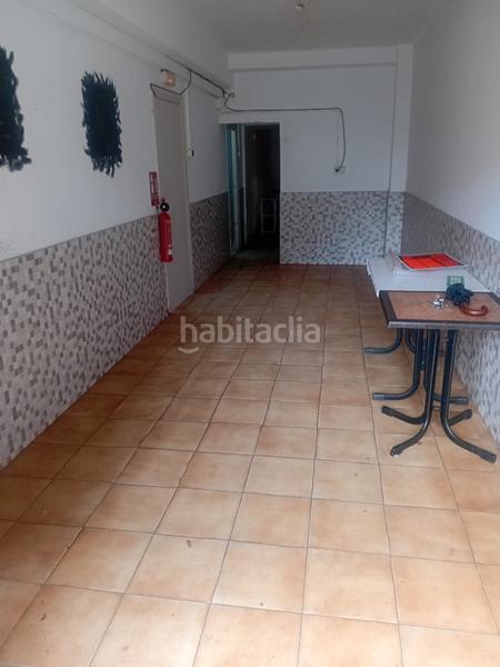 Foto a628385f-cc44-483f-b5e4-a4446580cb4c. Local comercial en Prosperitat Barcelona
