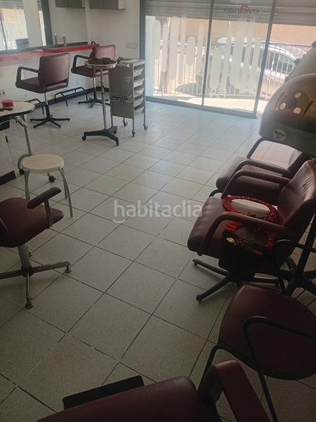 Foto e204f5c6-bf10-4e94-a8c1-80419c2b3063. Business premise in Trinitat Nova Barcelona