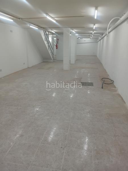Foto 6989276e-ab38-4373-a12b-c9a7ff157482. Local commercial dans Prosperitat Barcelona