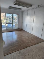 Lloguer Local Comercial  Carrer gran de sant andreu. Ideal para oficinas o negocio