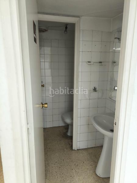 Foto 18d5008a-a8a5-42a8-a195-25d0394d846c. Location local commercial dans Sant Andreu de Palomar Barcelona