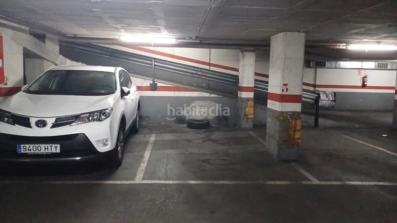 Foto 4afc1878-19bd-4233-b978-f2181a4daf0e. Parking coche en muy buena zona en Prosperitat Barcelona