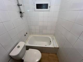 Appartamento  Pasaje de las meninas. Oportunidad para reformar.