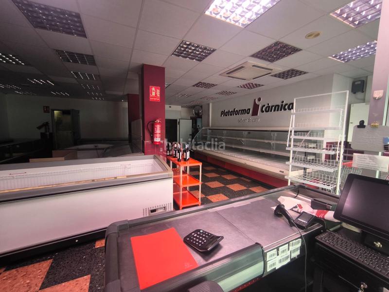 Foto 39ee6e33-d876-4093-902b-b046f353f999. Lloguer local comercial a Porta Barcelona