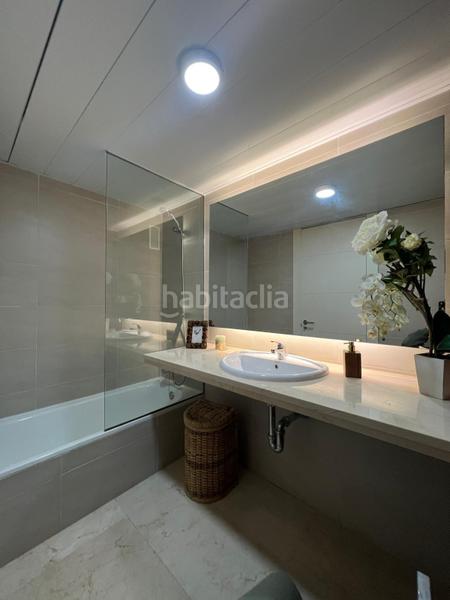 Foto 2b6af138-a9c4-45b9-89eb-719be0345e9c. Penthouse with parking pool in Chullera Manilva