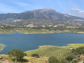Xalet  Calle lago viñuela. Espectacular villa a la orilla del lago de viñuela!
