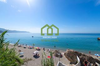Erdgeschoss  Pasaje zona carabeo, milenio. Oportunidad única en nerja tu refugio a pasos de la playa!