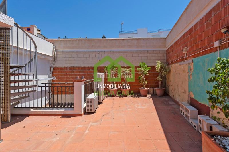 Foto 25862447-49c0-43a3-8028-cff79bed105b. Chalet  en venta en pedregalejo tu hogar junto al mar! en Málaga