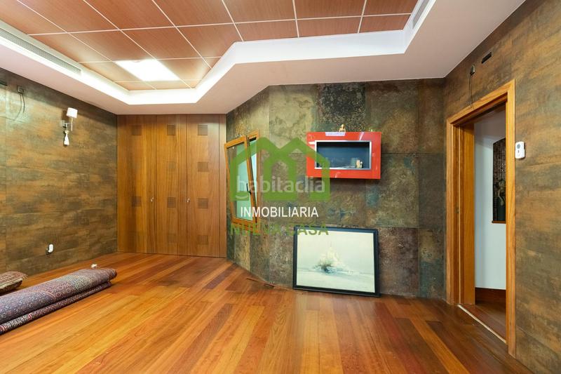 Foto 288a75ff-56c9-4d54-b1f5-9e166a3a612c. Chalet  en venta en pedregalejo tu hogar junto al mar! en Málaga