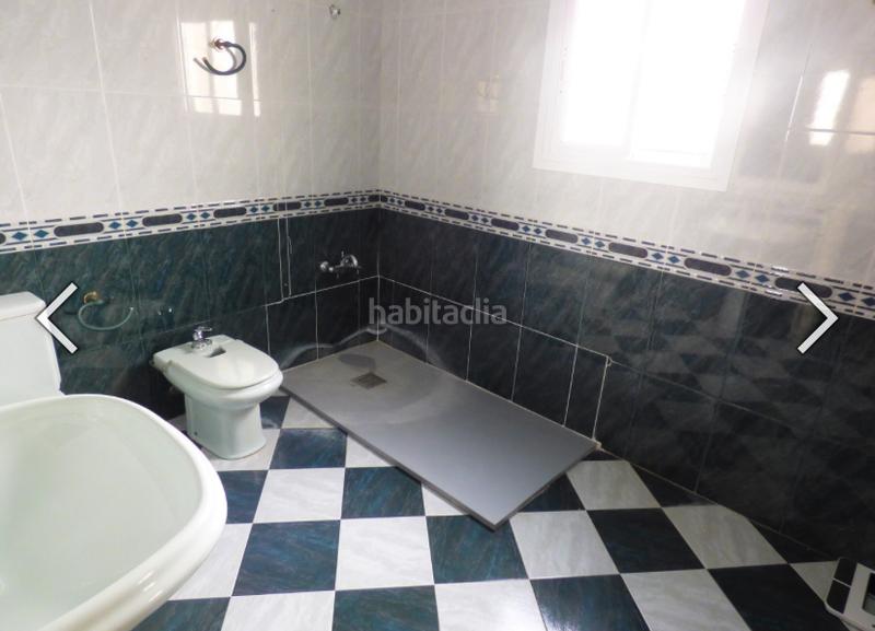 Foto 8eb65b6c-c986-4403-a4ae-6b9161382bd1. Casa bifamiliare con riscaldamento in Viñuela